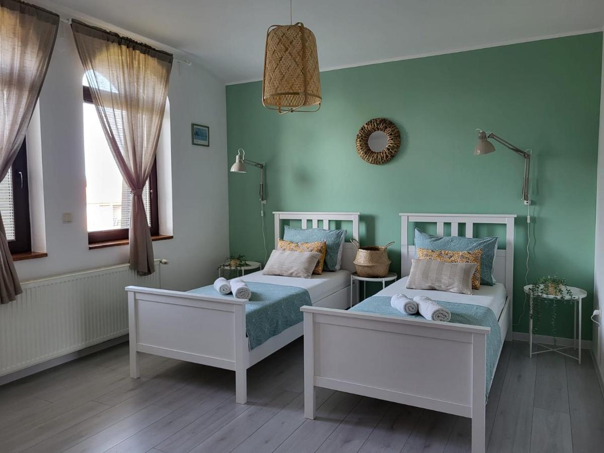 Апартаменты Sobe Pilajevo 2, 183 Ulica Stjepana Radica, Gola Экстерьер фото